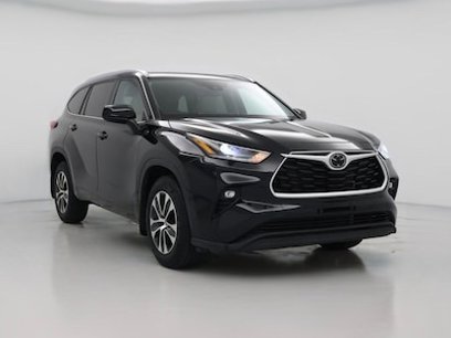 Used 2021 Toyota Highlander XLE