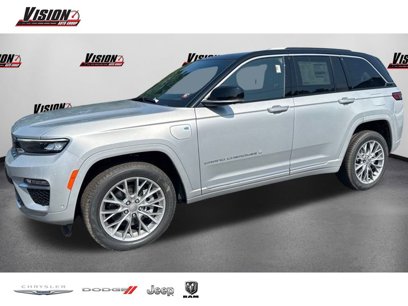 New 2023 Jeep Grand Cherokee Summit