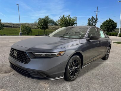 New 2025 Honda Accord SE