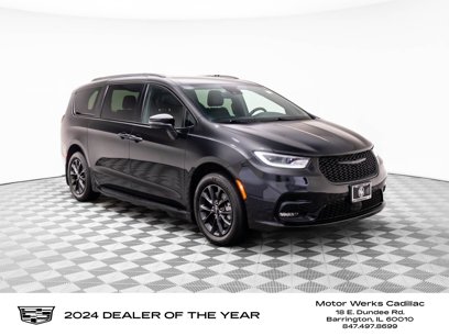 Used 2021 Chrysler Pacifica Touring-L w/ S Appearance Package
