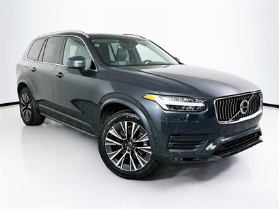 Used 2022 Volvo XC90 T6 Momentum