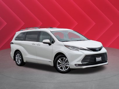 Used 2021 Toyota Sienna Limited