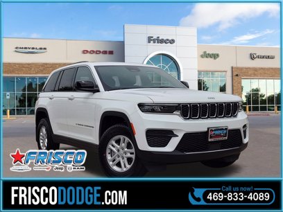 New 2025 Jeep Grand Cherokee Laredo w/ MOPAR Finishing Package