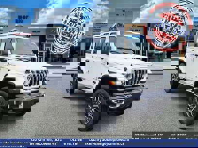New 2025 Jeep Wrangler Unlimited Sahara w/ Safety Group