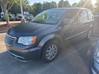 Used 2016 Chrysler Town & Country Touring