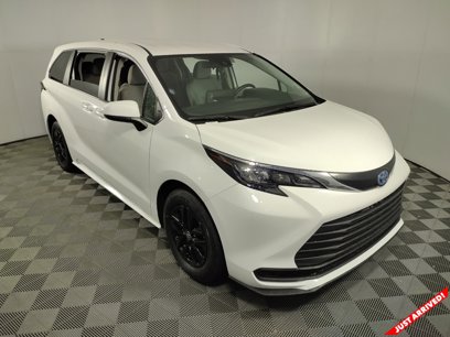 Used 2024 Toyota Sienna LE