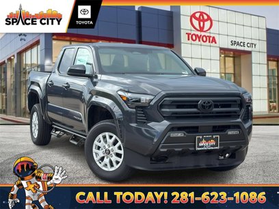 New 2025 Toyota Tacoma SR5