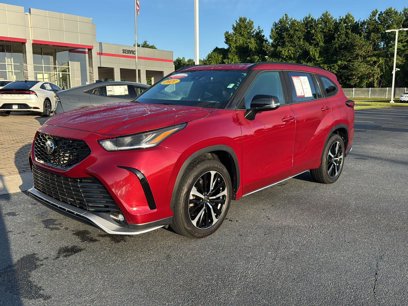 Certified 2021 Toyota Highlander XSE