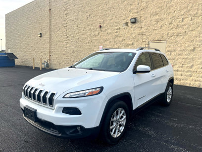 Used 2018 Jeep Cherokee Latitude Plus w/ Comfort/Convenience Group