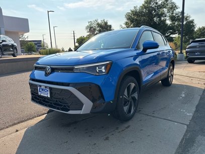 New 2025 Volkswagen Taos SE