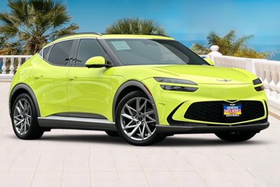 Used 2023 Genesis GV60 Advanced w/ Cargo Package