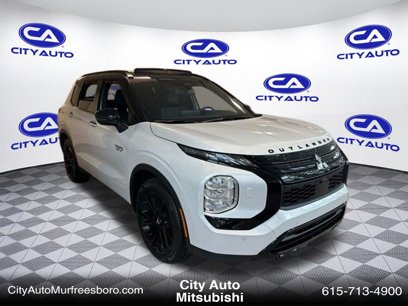 New 2025 Mitsubishi Outlander 4WD Plug-In Hybrid