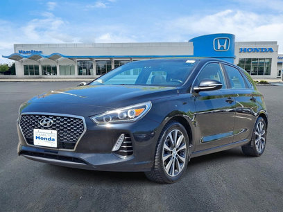 Used 2018 Hyundai Elantra GT w/ Tech Package 03