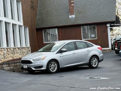 Used 2016 Ford Focus SE w/ SE Cold Weather Package