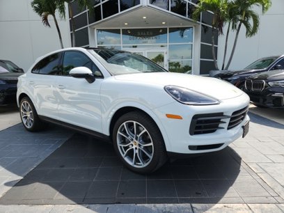 Used 2023 Porsche Cayenne Platinum Edition w/ Towing Package w/o Tow Ball