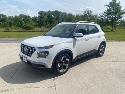 Used 2022 Hyundai Venue SEL