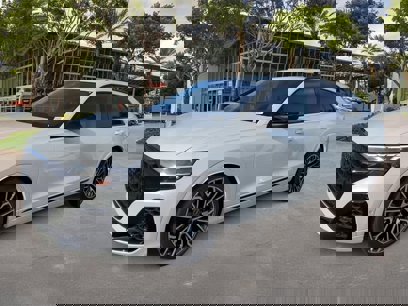 New 2025 Audi SQ8 Premium Plus