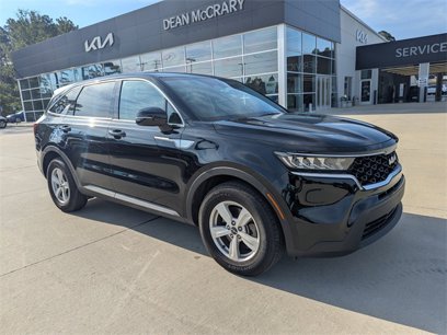 Used 2023 Kia Sorento LX