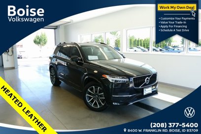 Used 2017 Volvo XC90 T6 Momentum w/ Vision Package