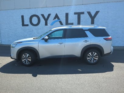 Used 2022 Nissan Pathfinder SL