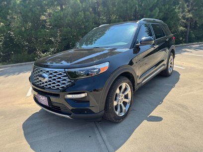Used 2020 Ford Explorer Platinum w/ Premium Technology Package