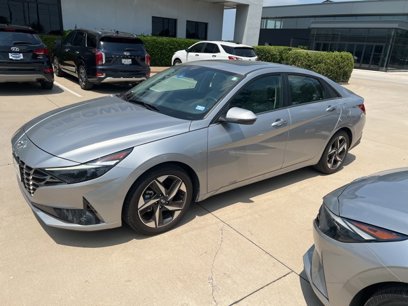 Certified 2023 Hyundai Elantra Limited