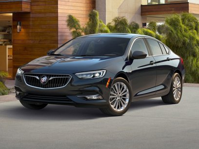 Used 2019 Buick Regal Essence w/ Driver Confidence Package I