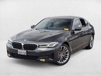 Certified 2022 BMW 530e w/ Premium Package