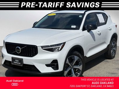 Used 2023 Volvo XC40 B5 Plus w/ Driver Assist Package