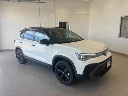 New 2025 Volkswagen Taos SE