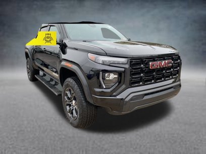 Used 2024 GMC Canyon Elevation w/ Trailering Package