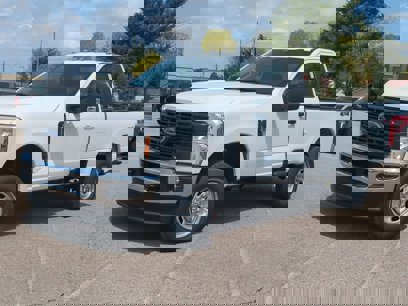 New 2025 Ford F350 XL w/ XL Chrome Package