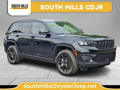 Used 2025 Jeep Grand Cherokee Altitude