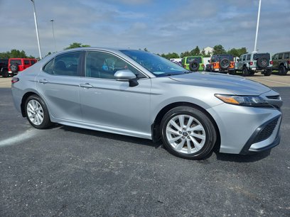 Used 2022 Toyota Camry SE
