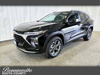 New 2025 Chevrolet Trax LT w/ Driver Confidence Package