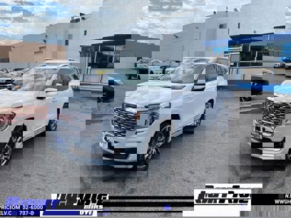 Used 2024 GMC Terrain Denali w/ Denali Premium Package