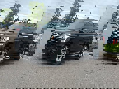 Used 2019 Ford Expedition XLT w/ Equipment Group 202A