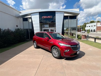 Used 2024 Buick Enclave Essence w/ Technology Package