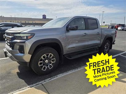 Used 2024 Chevrolet Colorado Z71 w/ Z71 Convenience Package 2