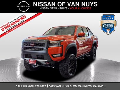 New 2025 Nissan Frontier PRO-4X w/ Pro Convenience Package