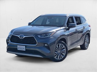 Used 2021 Toyota Highlander Platinum
