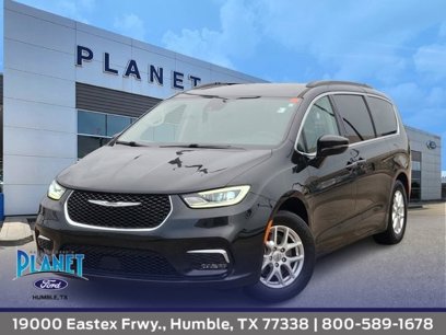 Used 2022 Chrysler Pacifica Touring-L