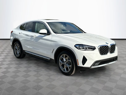 New 2025 BMW X4 xDrive30i w/ Convenience Package