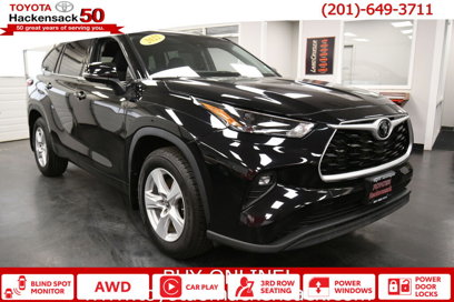 Certified 2022 Toyota Highlander LE