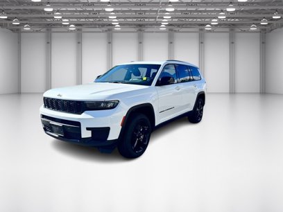 Used 2023 Jeep Grand Cherokee L Laredo