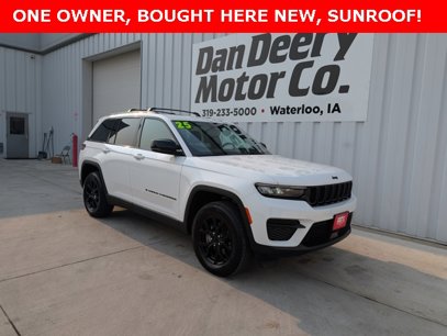 Used 2025 Jeep Grand Cherokee Altitude