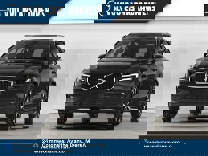 New 2025 Volvo V60 B5 Cross Country Ultra w/ Protection Package Premier
