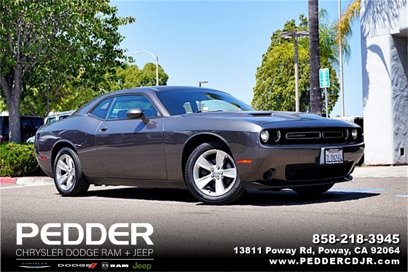Used 2015 Dodge Challenger SXT w/ Driver Convenience Group