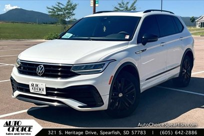 Used 2022 Volkswagen Tiguan SE R-Line
