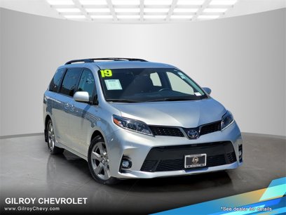 Used 2019 Toyota Sienna SE